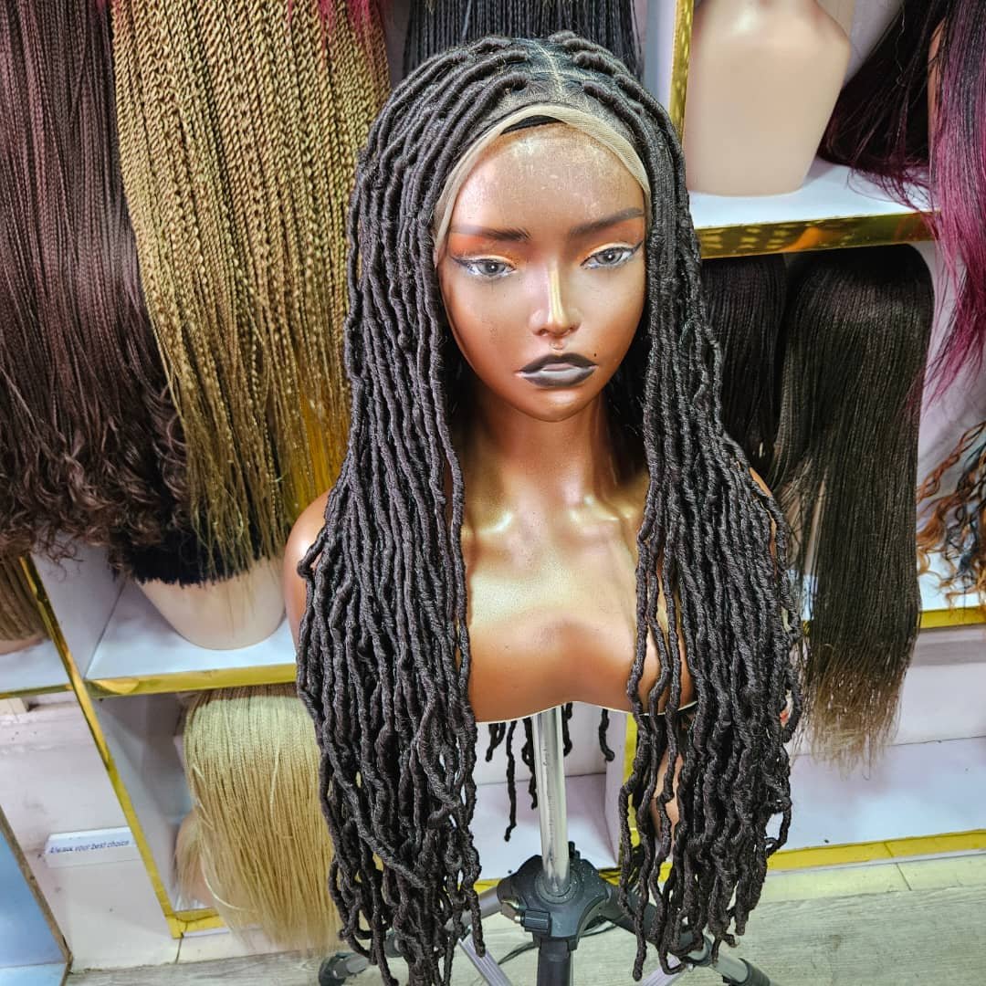 color 4 nu loc 2 wig